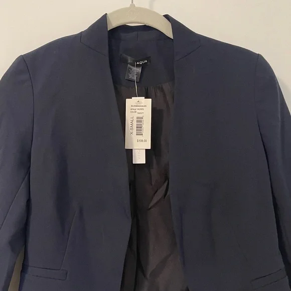 Bloomingdale’s AQUA navy cropped blazer NWT - Picture 3 of 3